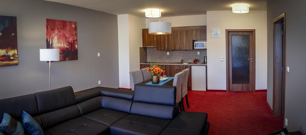 Apartmanovy Dum Landek Острава Екстер'єр фото