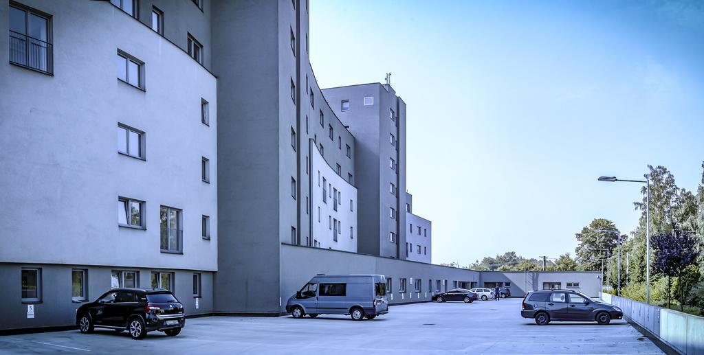 Apartmanovy Dum Landek Острава Екстер'єр фото
